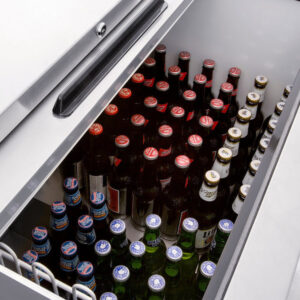 Refrigeration_Equipments_Bar_Refrigerators_Bottle_Coolers_Lease-Avantco_HBB-95-HC-95_2