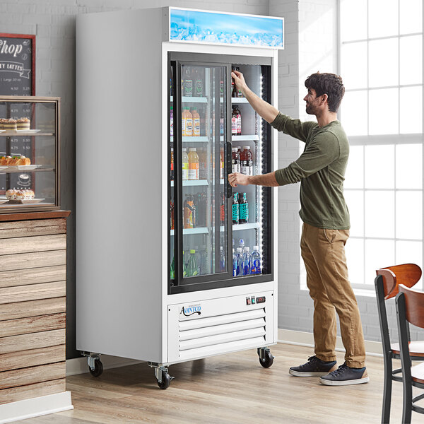 Refrigeration_Equipments_Merchandising_and_Display_Refrigeration_Glass_Door_Refrigerators_Lease-Avantco_GDS-33-HCW-40