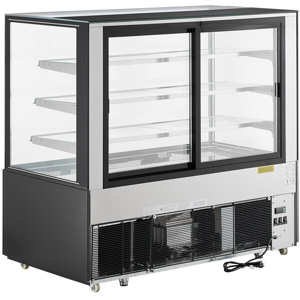 Refrigeration_Equipments_Merchandising_Display_Refrigeration_White_Dry_Refrigerated_Bakery_Cases_Lease-Avantco_BC-60-SB-60_2