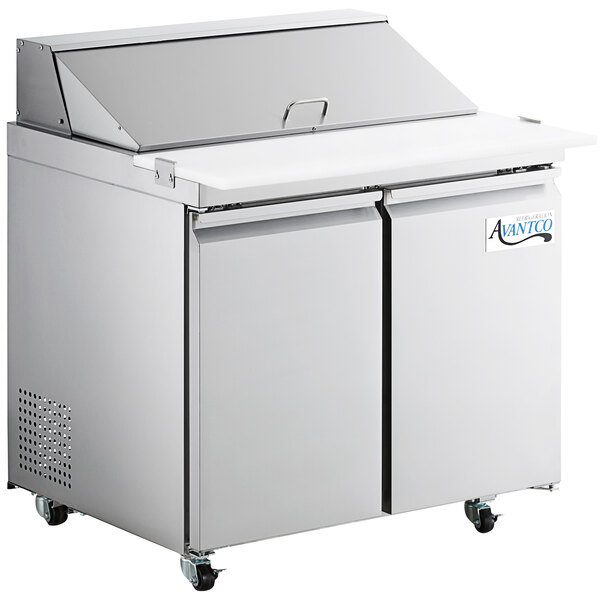 Refrigeration_Equipments_Refrigerated_prep_tables_Commercial_Sandwich_Salad_Preparation_Refrigerators_Lease-Avantco_SS-PT-36-AC-36