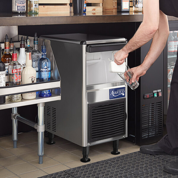 Restaurant_Equipments_Commercial_Ice_Equipments_Lease-Avantco_Undercounter_Ice_Machines_UC-B-77-A-14